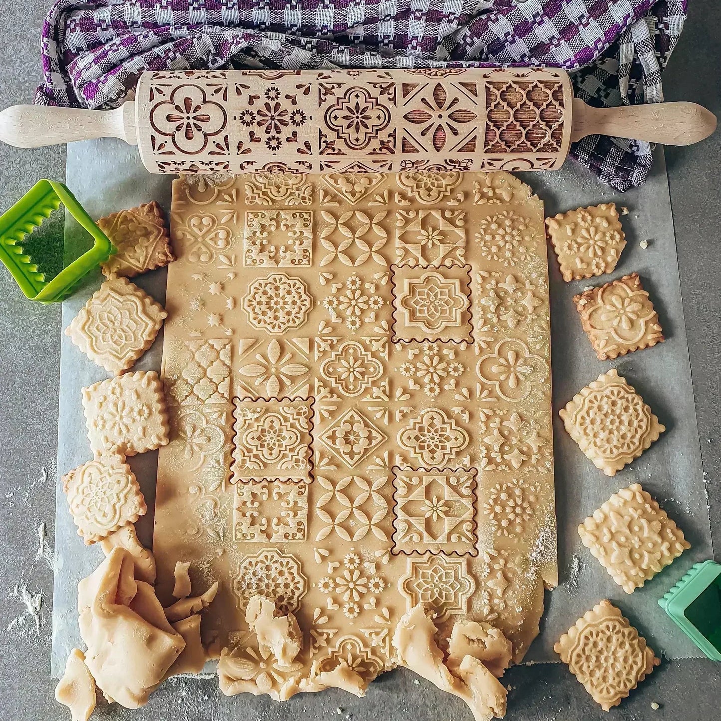 Engraved Wooden Rolling Pin – Beechwood Cookie Embosser - The Tradwife