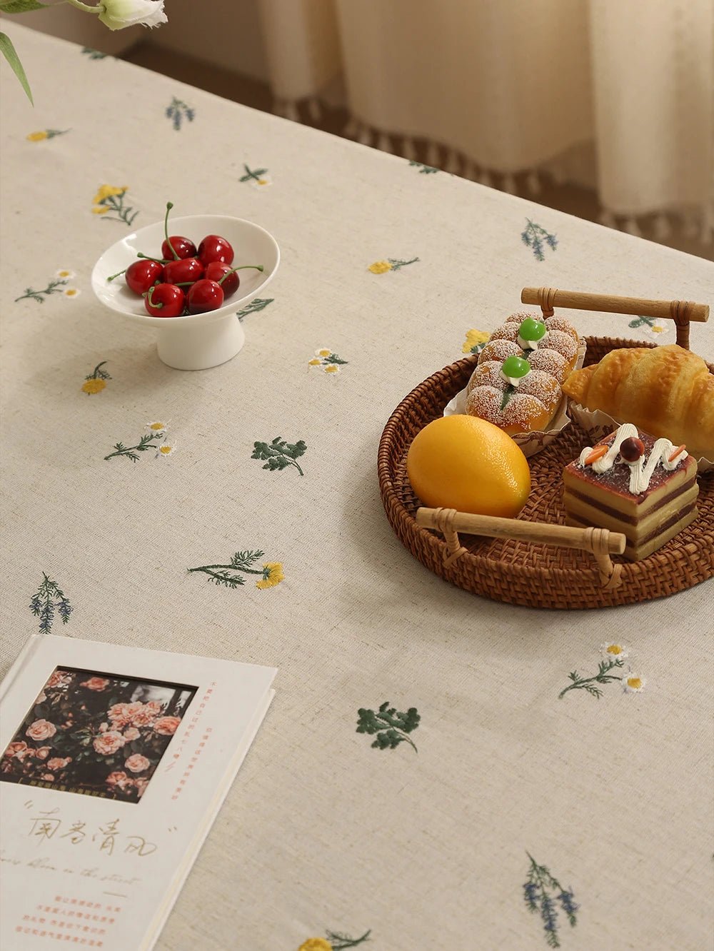 Vintage Floral Embroidered Tablecloth - The Tradwife